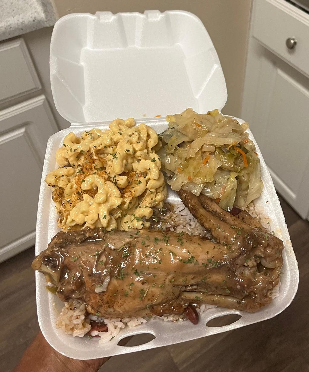Turkey Wing & 2 Sides Dinner Plate